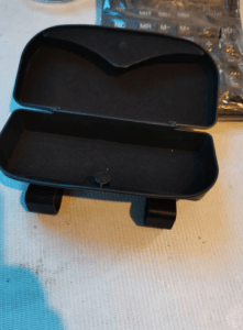 Magnetic Car Sunglasses Case photo review